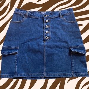 Love Tree Denim Mini Skirt M/L